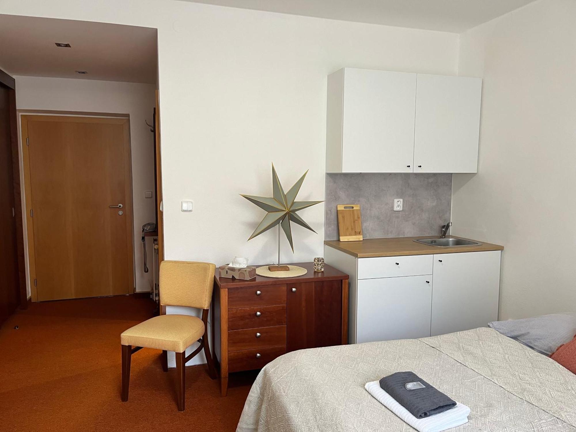 Simply Rooms Slavkov u Brna Bagian luar foto